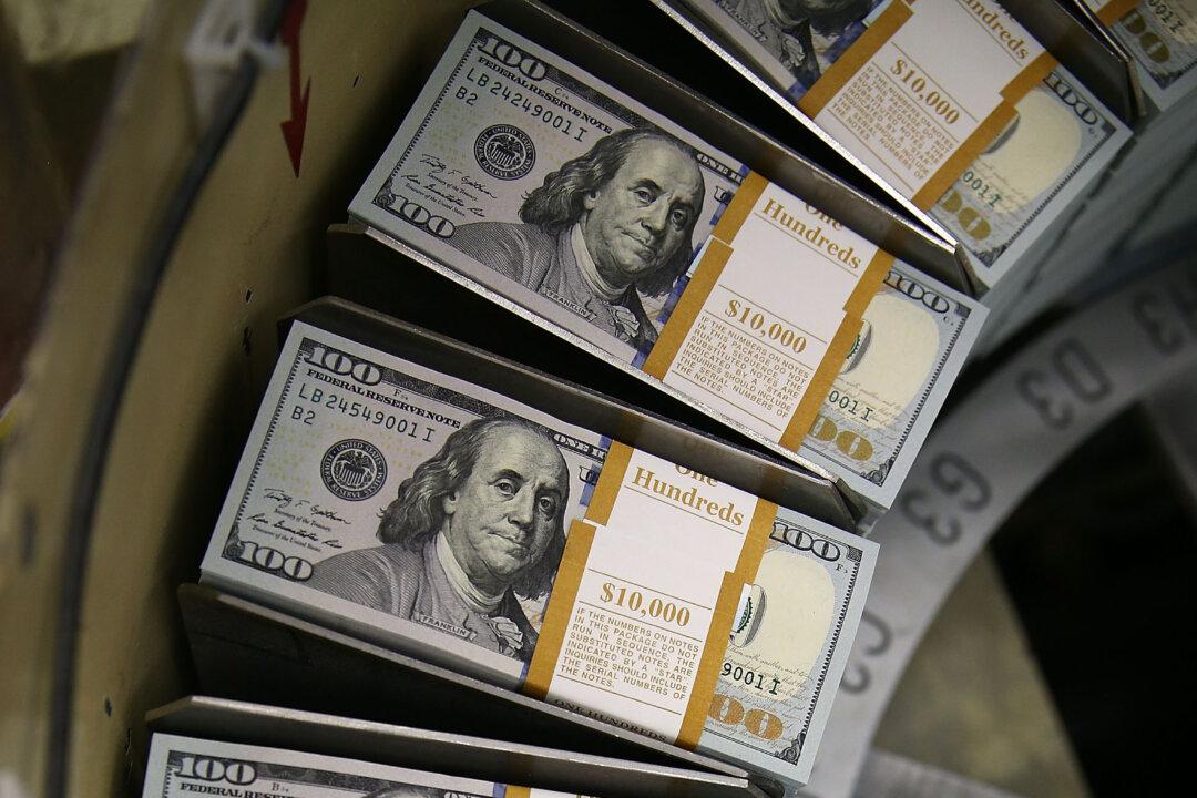 More Than 80 Cities, Counties Using Federal Pandemic Aid to Fund Guaranteed Income Pilot Programs