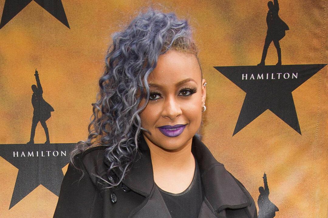 Raven Symone, ‘The View’ Co-Host, Says She'll Leave the US If a Republican Is Elected