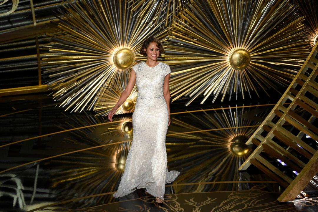 Stacey Dash Arrested in Florida on Domestic Violence Charges: Reports