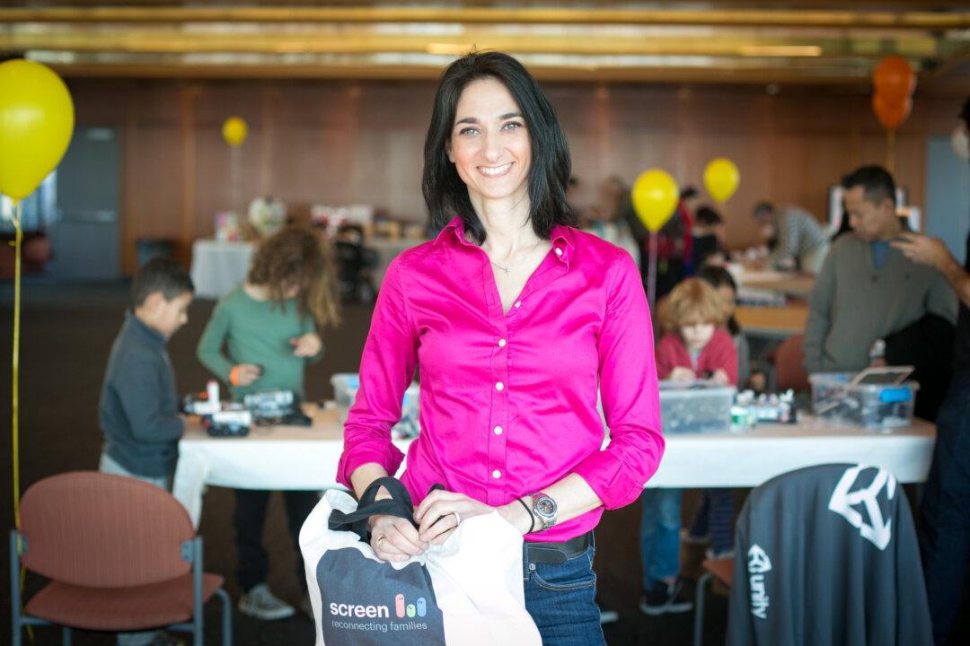 Mom Invents Device to Limit Screens, Protect Family Time