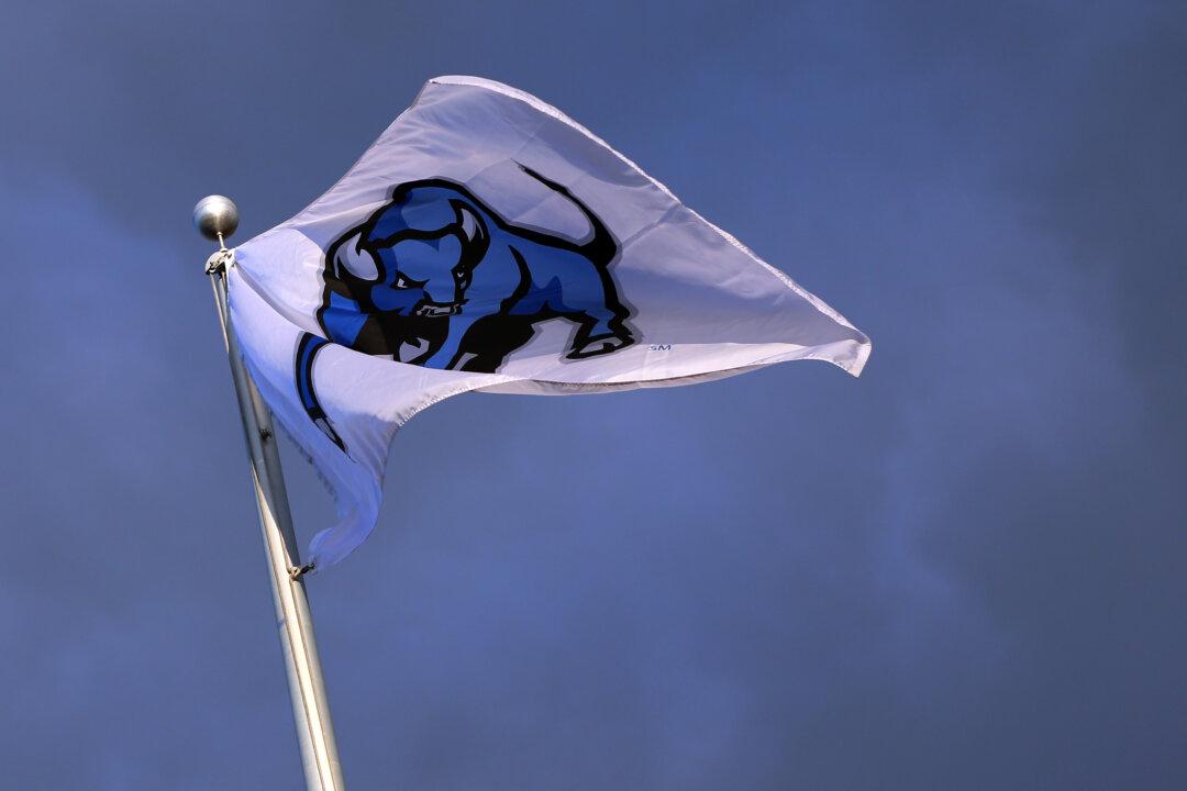 University at Buffalo: Football Player Solomon Jackson Dies 1 Week After Medical Emergency, School Says