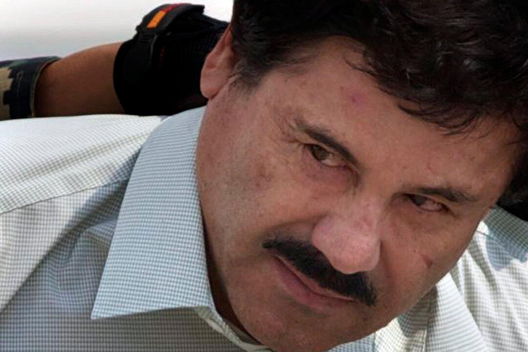 Imprisoned Drug Lord El Chapo Makes Desperate Proposal to US