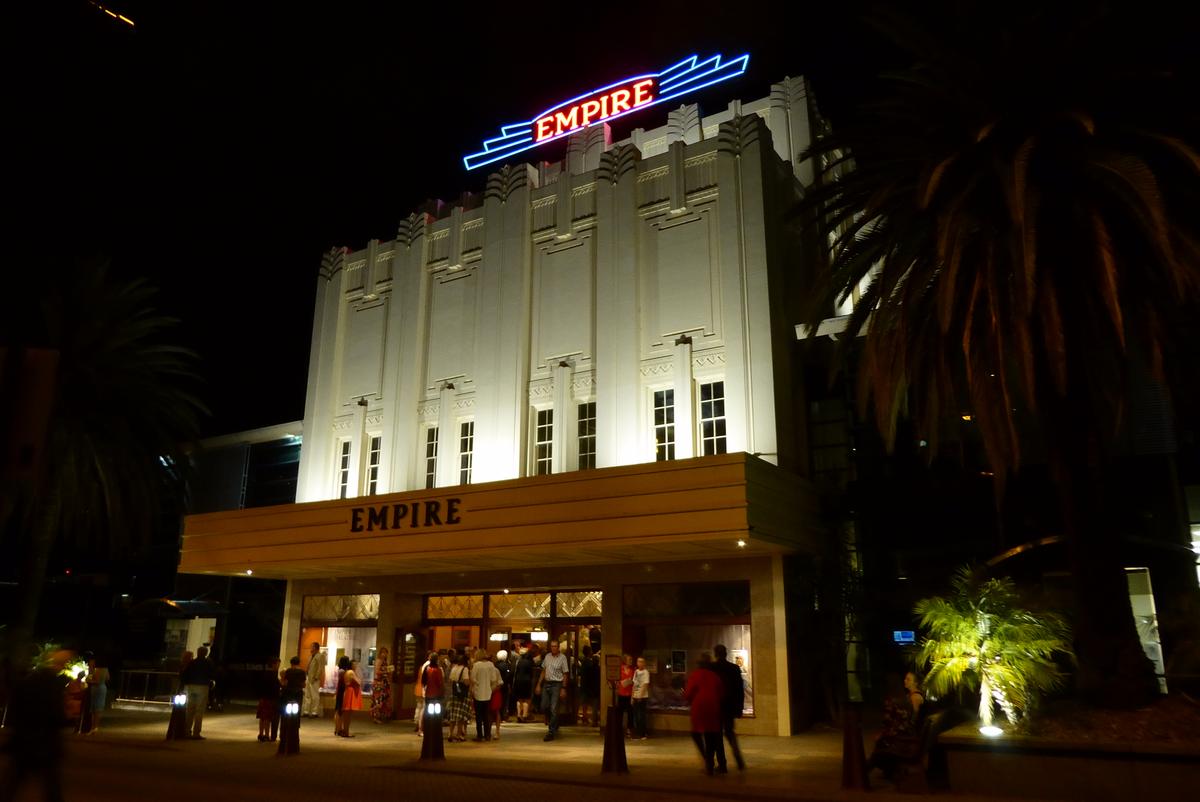 Shen Yun Shows We Are All Connected