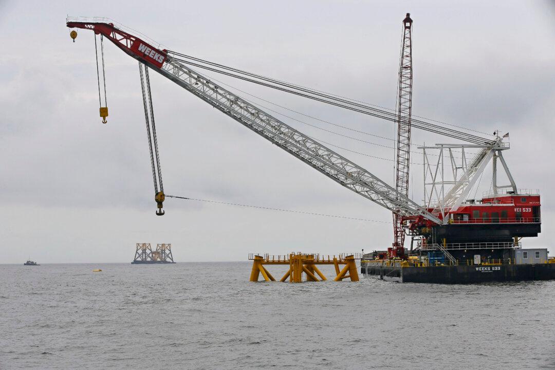 Trump’s East Coast Energy Ban to Include Offshore Wind