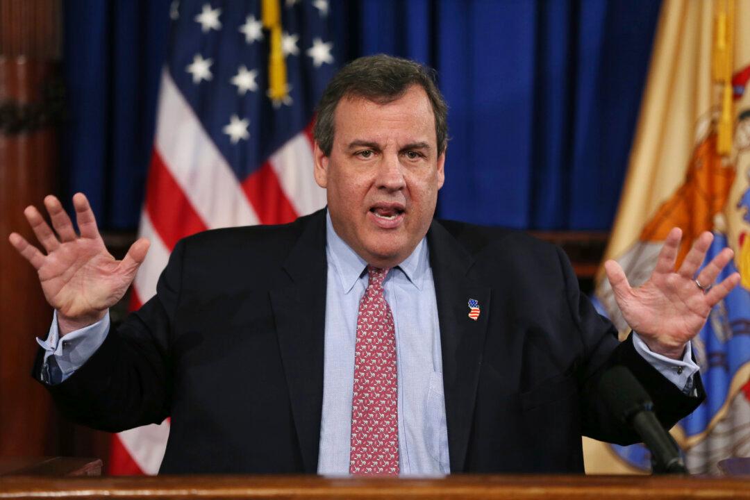 Chris Christie Among Lawyers Making $15 Million in 1MDB Pact
