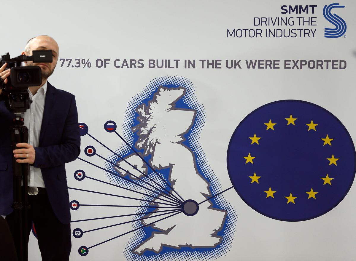 From Benefits to Bendy Bananas: Fact-Checking UK’s EU Debate