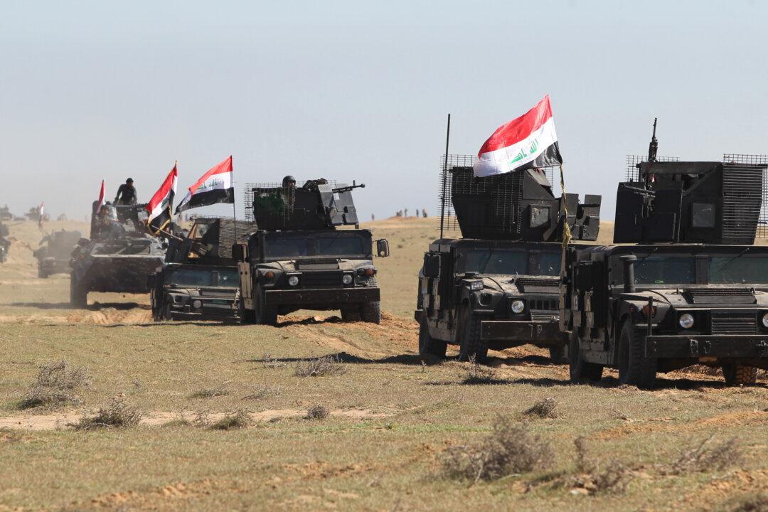 As Army Rebuilds, Iraqi Assault to Retake Mosul Months Away