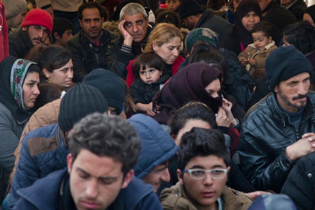 Macedonia Imposes New Restrictions on Flow of Refugees