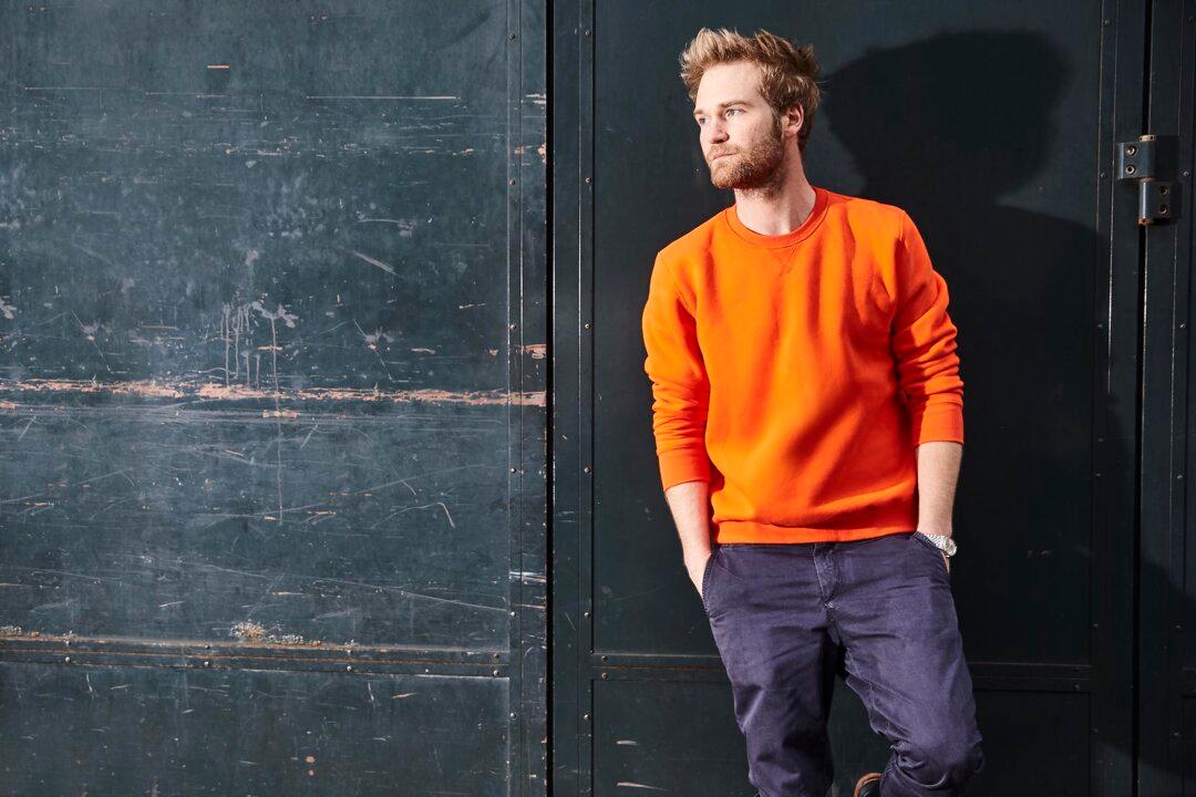 Young Entrepreneur Battles ‘Fast Fashion’ With the 30-Year Sweatshirt