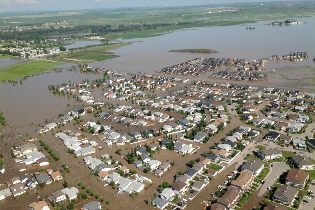 Why Are so Many People Still Living in Flood-Prone Cities?