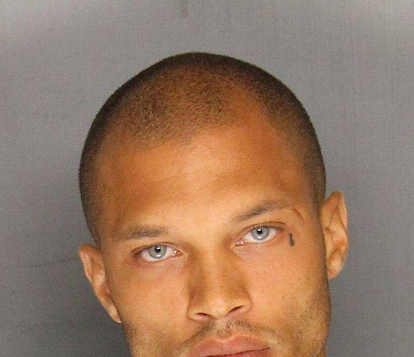‘Hot Felon’ Jeremy Meeks Is Finally a Free Man