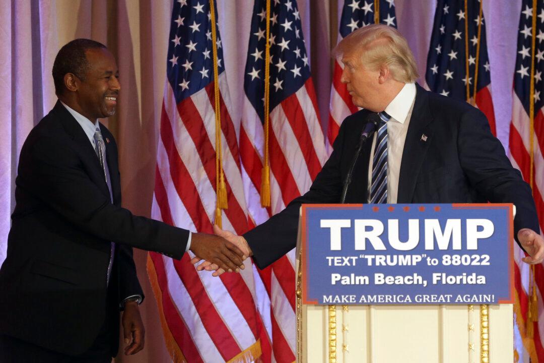 Extraordinary Tactics as GOP Foes Struggle to Stop Trump