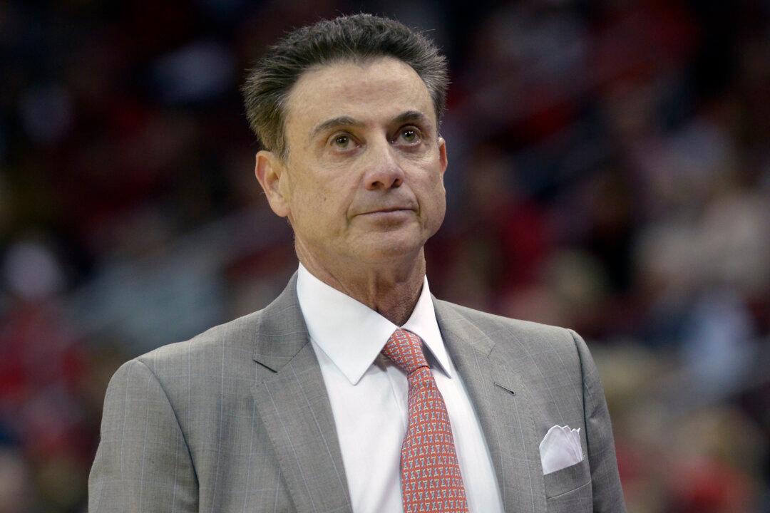 ESPN Report: 3 Former Recruits Told NCAA About Louisville’s Sex, Stripper Parties