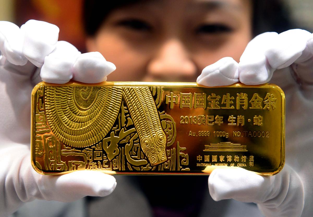 Australia Allows Chinese Purchase of Gold Miner While Canada Says ‘No’