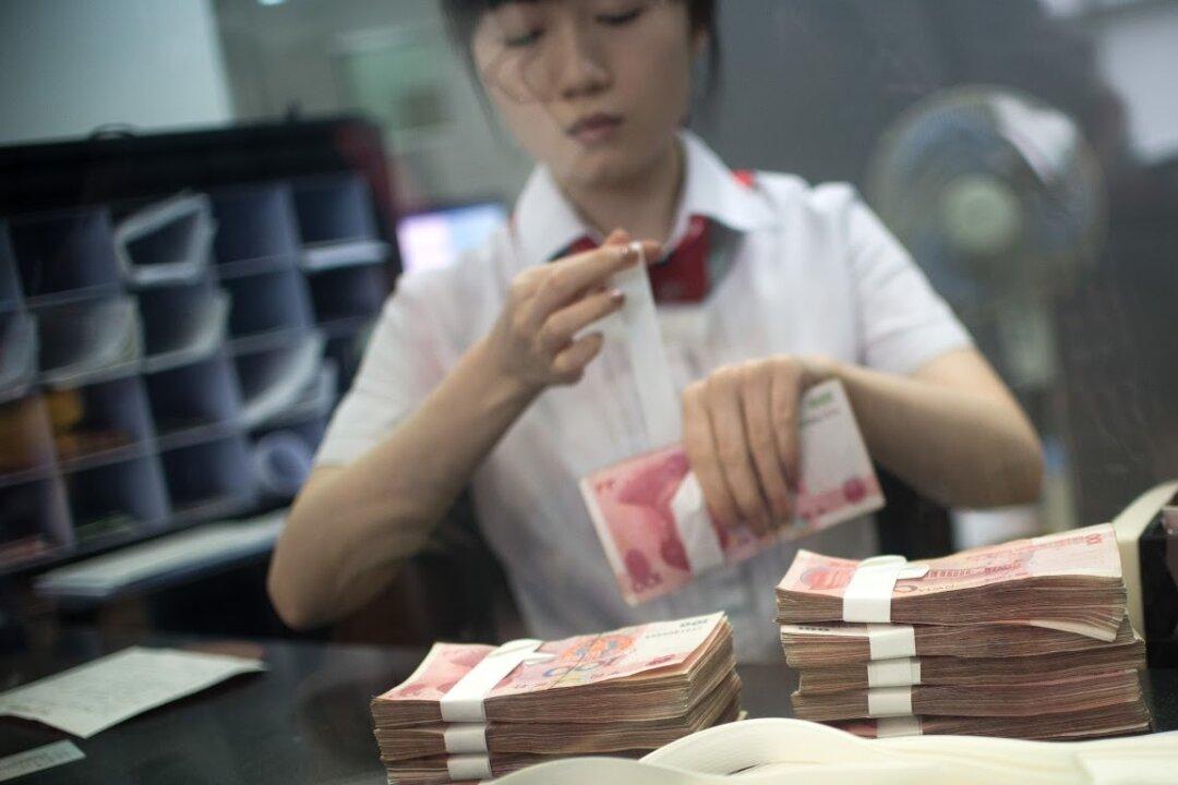 Man in China Accidentally Receives $20,000, Thinks the Bank Set Him Up