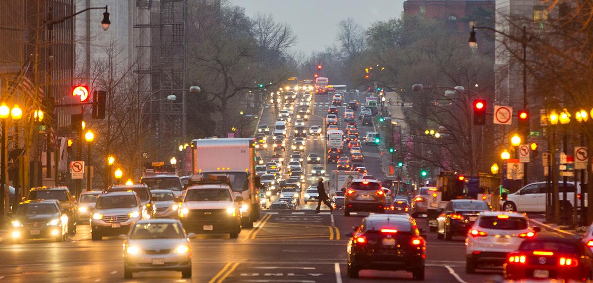 DC Mayor Wants Federal Agencies to Coordinate Policies for In-Person Work