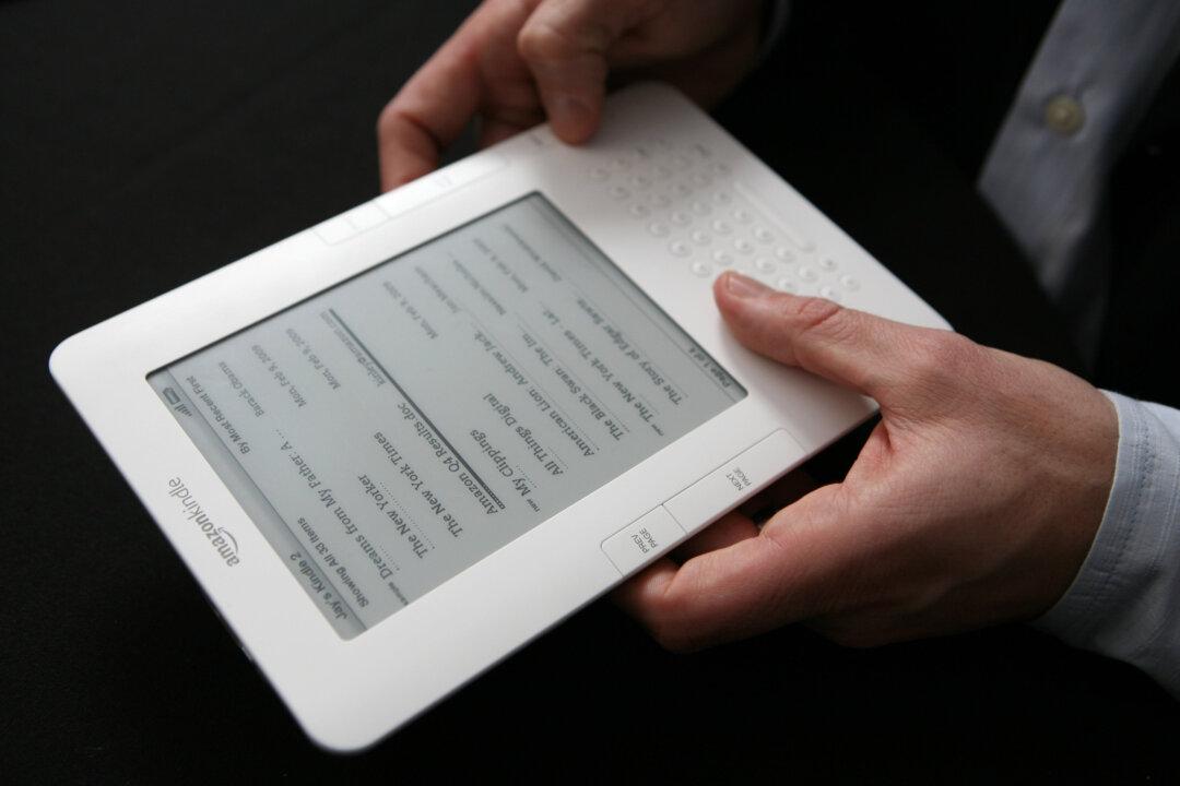 Update Your Kindle Before Tuesday or You'll Get Knocked Offline