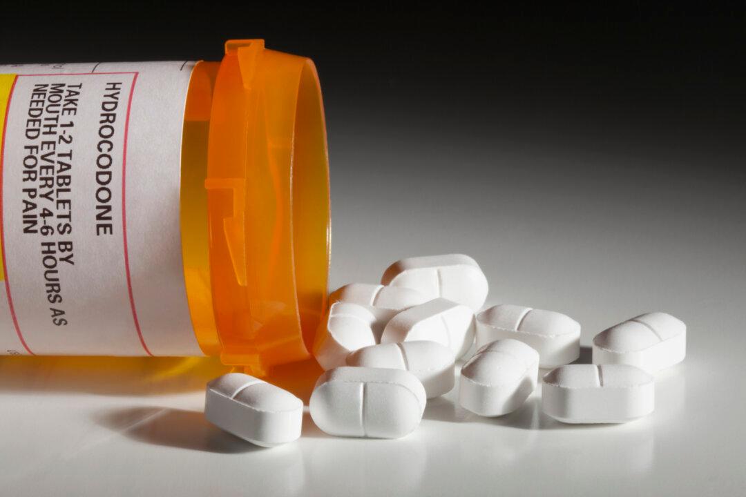 A Pain Doctor Talks About the Opioid-Addiction Epidemic