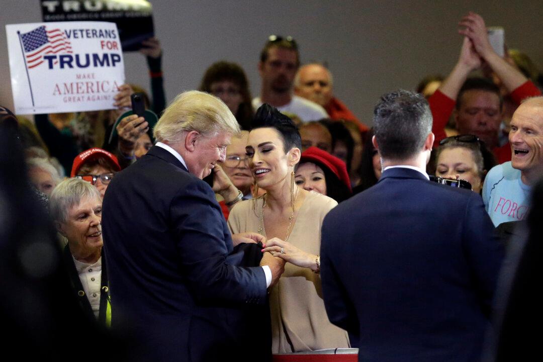 ‘Bravest Woman I Know:’ Donald Trump Shares Emotional Moment With Dying Miss Wisconsin at Rally