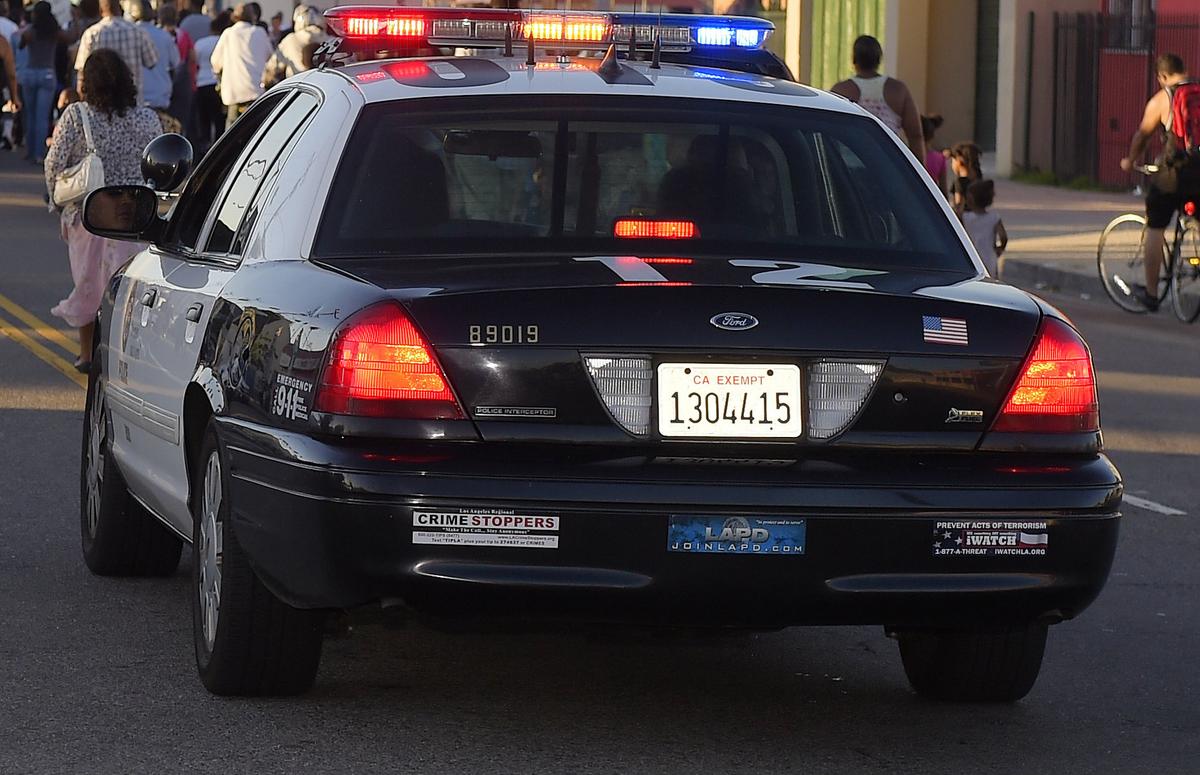 One Suspect Arrested in Los Angeles Commercial Burglaries, Three Others Sought