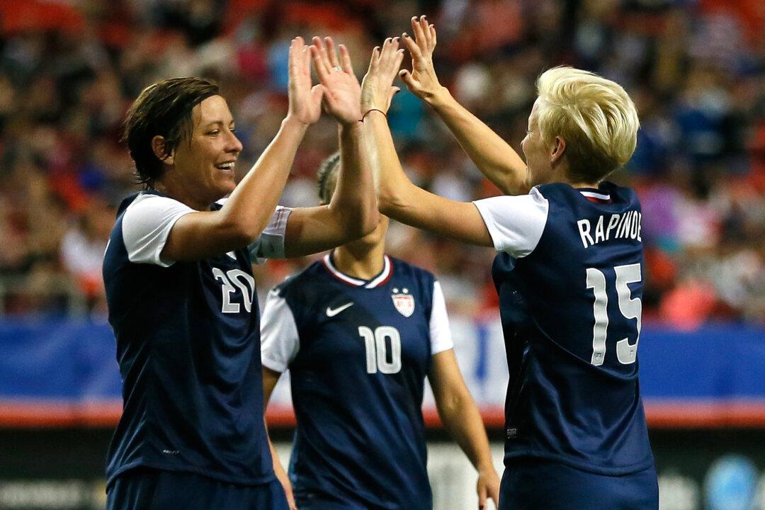Soccer Stars Abby Wambach and Megan Rapinoe Plan to Donate Their Brains to Concussion Research