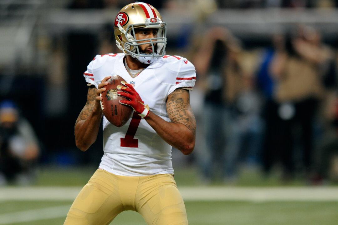 Colin Kaepernick Blasted for Not Voting