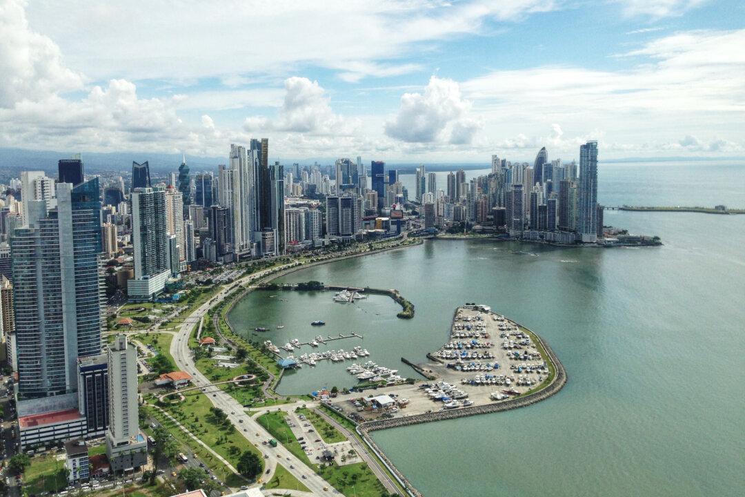 Panama Papers: Remarkable Global Media Operation Holds Rich and Powerful to Account