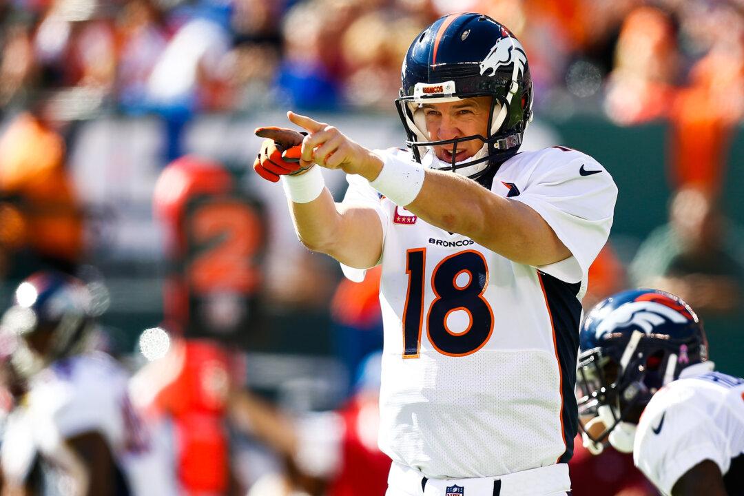 Video: Retired NFL Star Peyton Manning Sings ‘Rocky Top’ on Karaoke Night