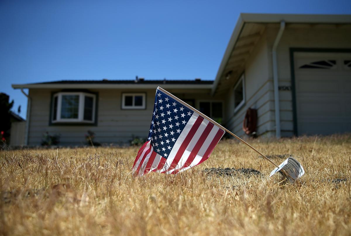 Veteran’s Family Nearly Evicted Over Displaying American Flag