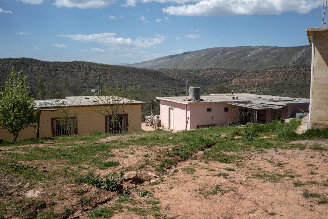 Turkish Airstrikes Empty Dozens of Villages in Northern Iraq