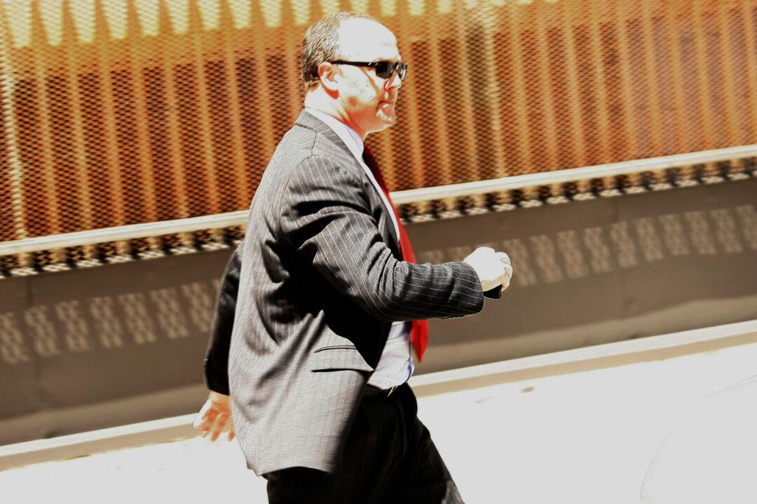 Financial Whistleblower Claims CIA Behind Panama Paper Leak