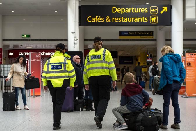 5 Arrests in England Related to Paris, Brussels Attacks