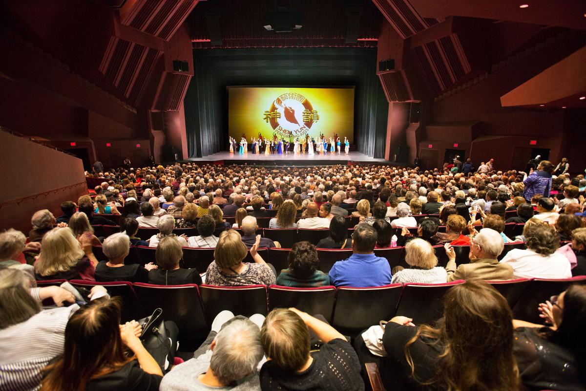 Shen Yun Begins Eastern Canadian Leg of World Tour