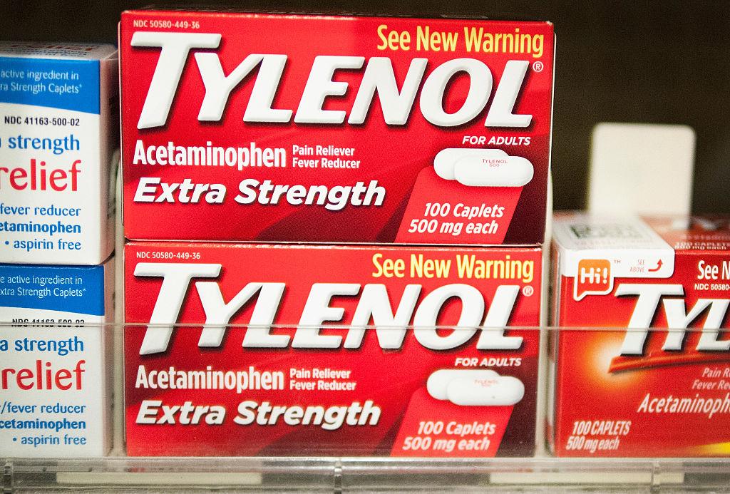Tylenol Found to Dull the Brain and Make People Less Likely to Notice Errors