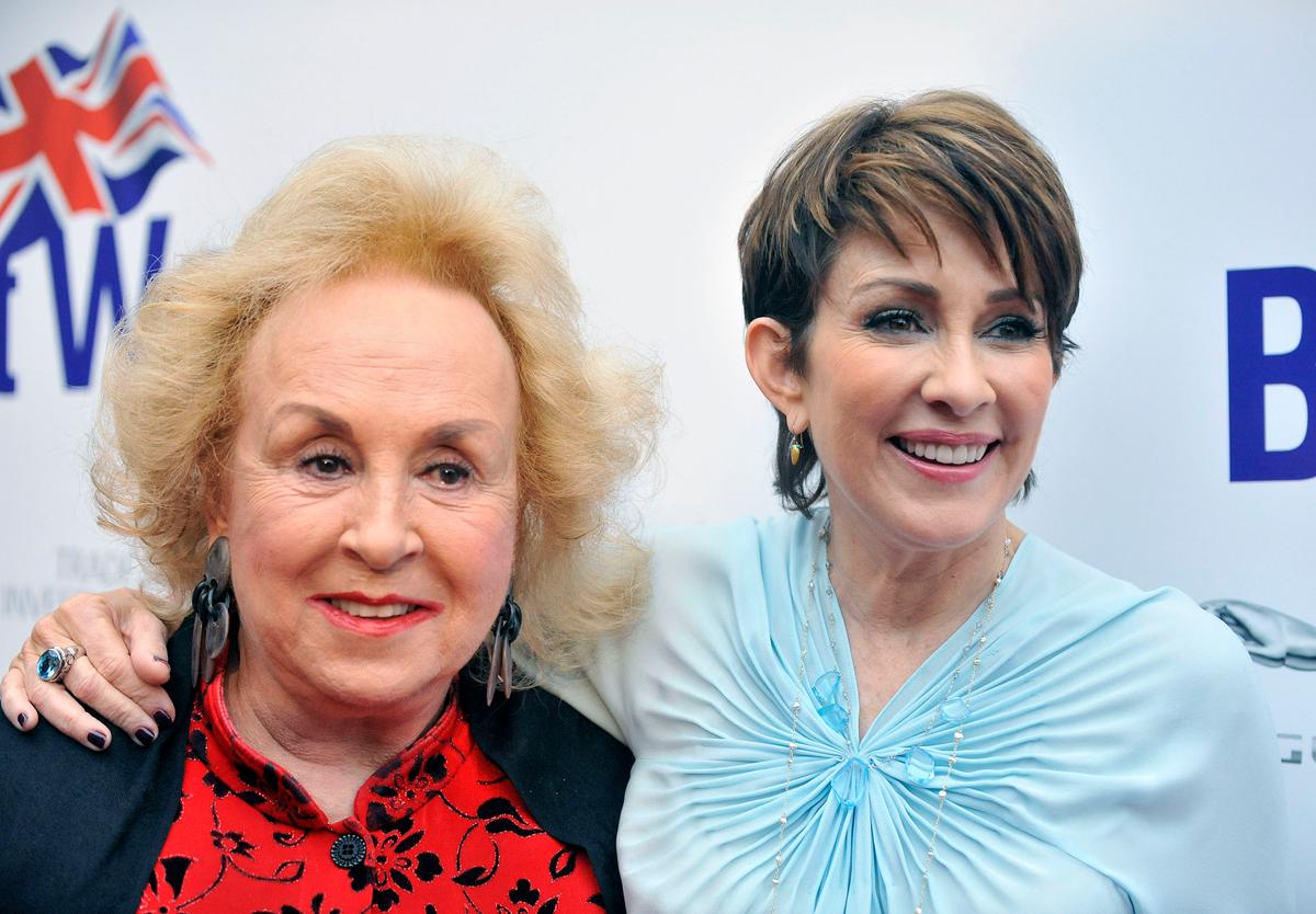 Doris Roberts, of ‘Everybody Loves Raymond,’ Dead at 90