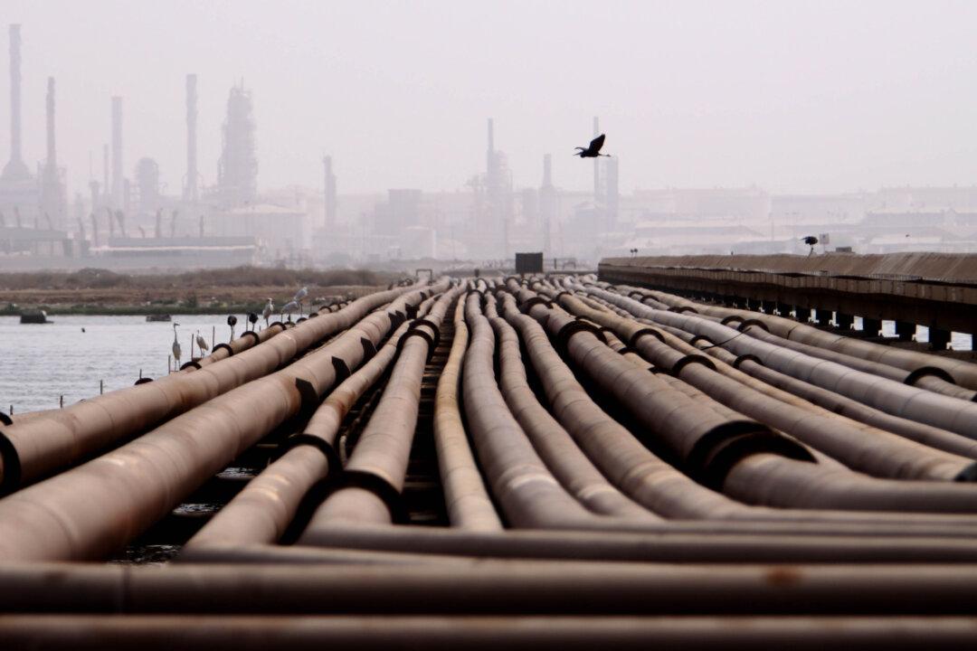 OPEC’s Control Over Global Oil Prices Slips Away