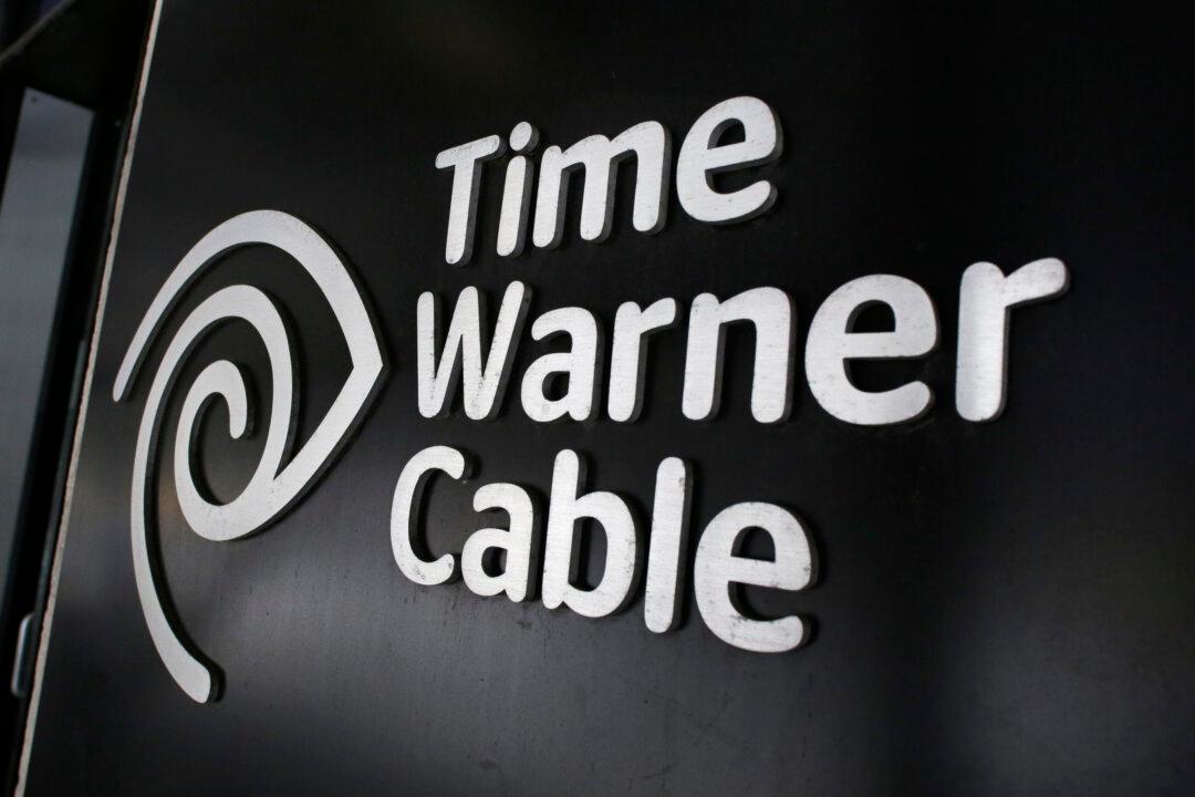 Time Warner Cable and Charter Get Green Light to Merge by FCC Chair