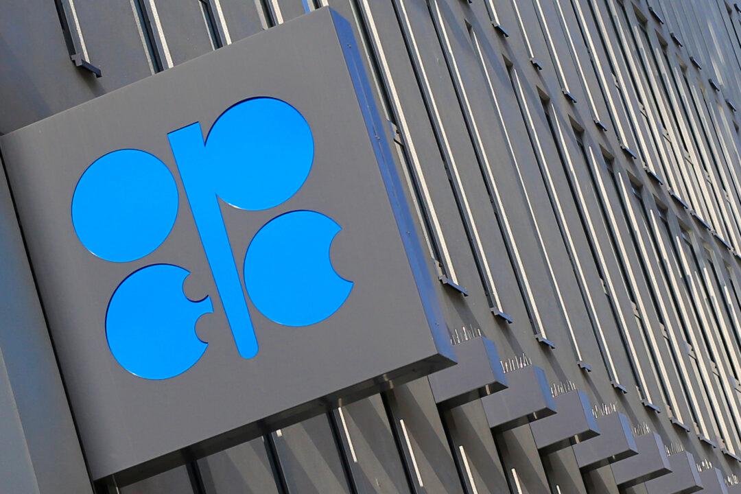 OPEC+ Gambles That US Shale’s Golden Age Is Over