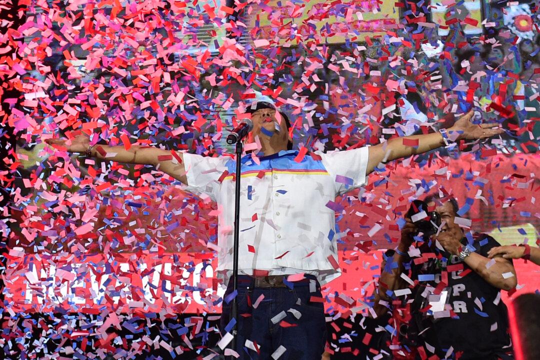 More Than 300 Twitter Accounts Suspended for Promoting Philippines’ Presidential Front Runner