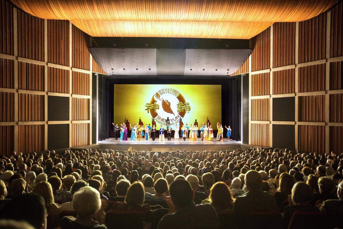 Shen Yun Stirs the Soul of Eastern Canada