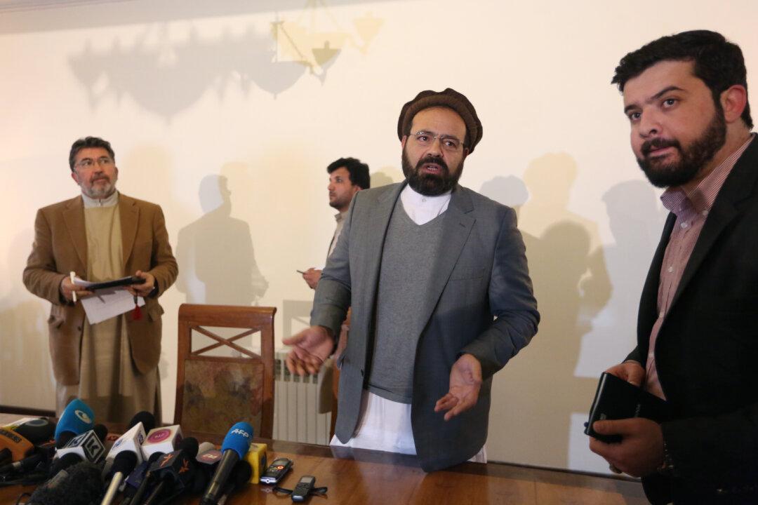 Peace Deal Expected With Armed Afghan Group