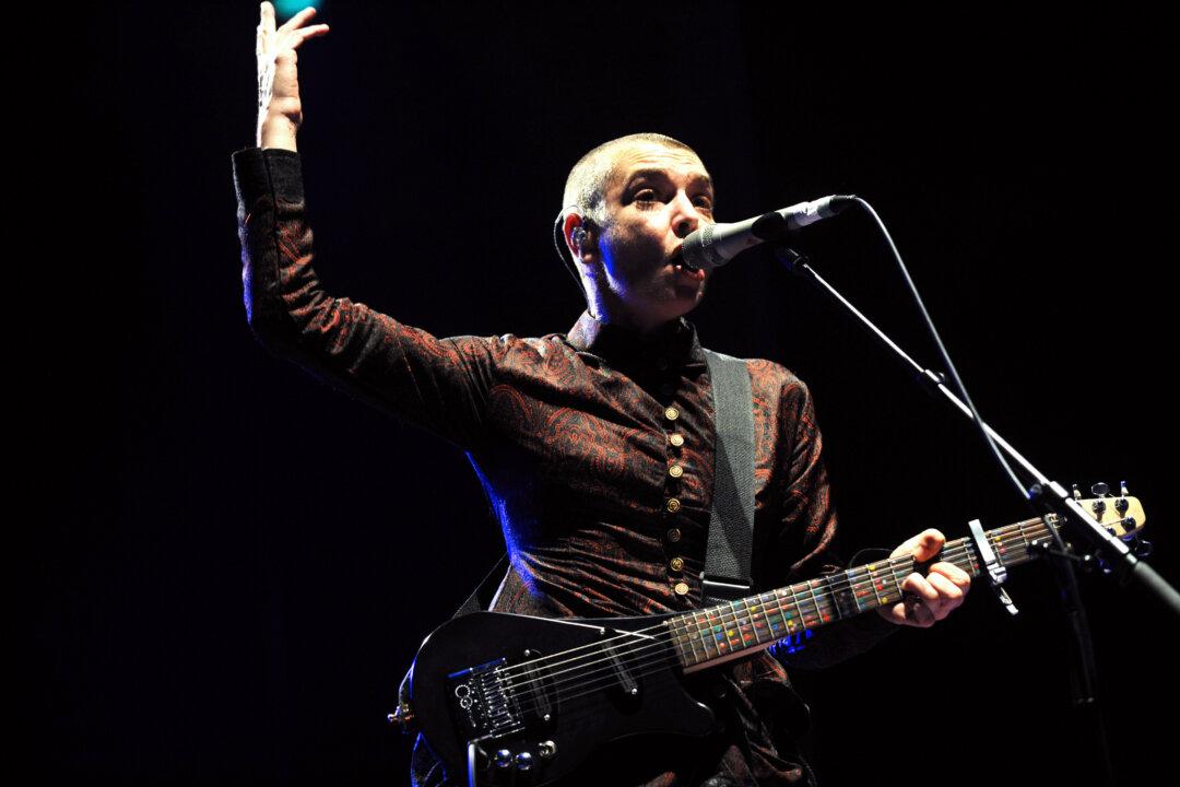 Sinead O‘Connor Says She Will Sue Family, Claims They Abandoned Her ’For Being Suicidal’