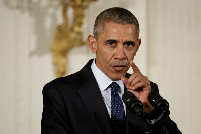 President Barack Obama Enjoys Meal With Anthony Bourdain In Vietnam