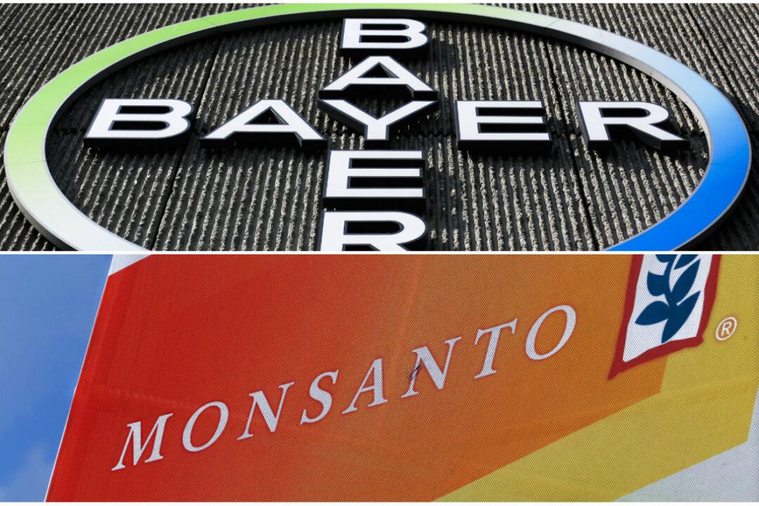 Bayer Offers $62 Billion for Monsanto, Takes Hit in Market While Monsanto Soars