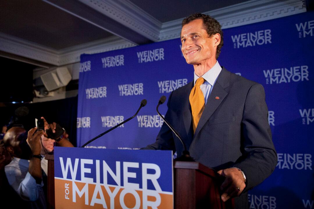 ‘Weiner’ Is Riveting Fly-on-the-Wall Filmmaking