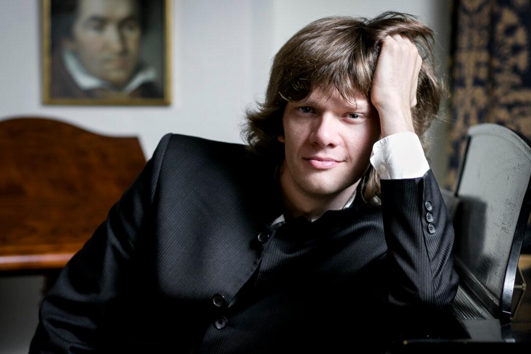 Arsentiy Kharitonov, a Maverick Pianist