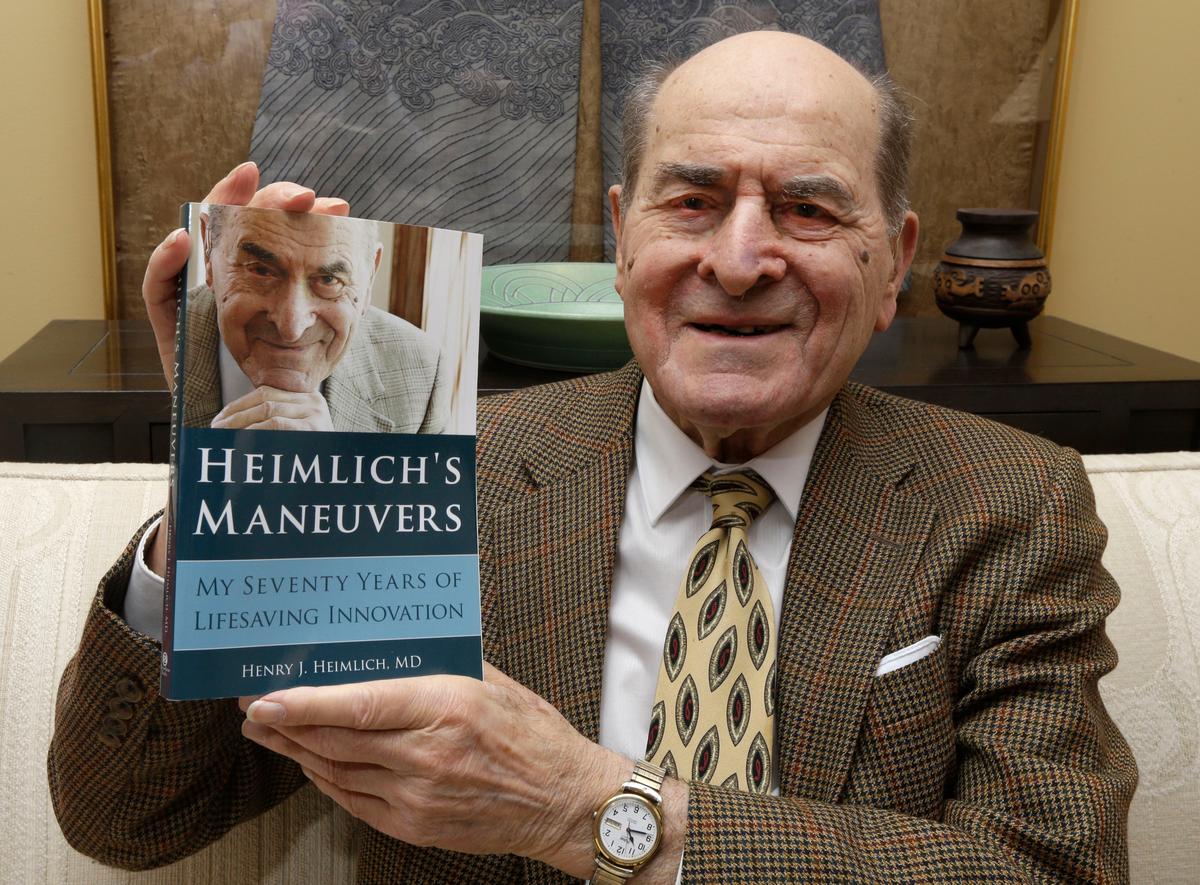 Dr. Henry Heimlich, 96, Uses His Own Maneuver for the First Time on Choking Person