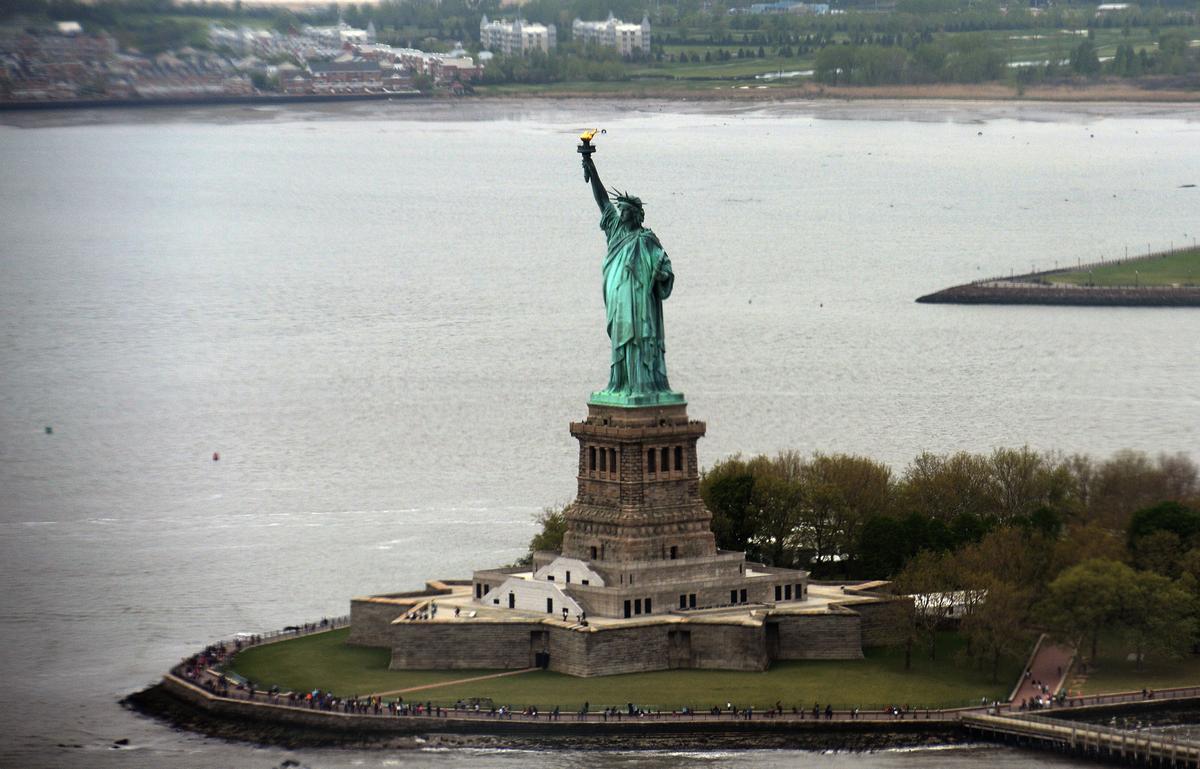 Judge Plans to Climb Statue of Liberty Before Sentencing Woman Who Climbed It