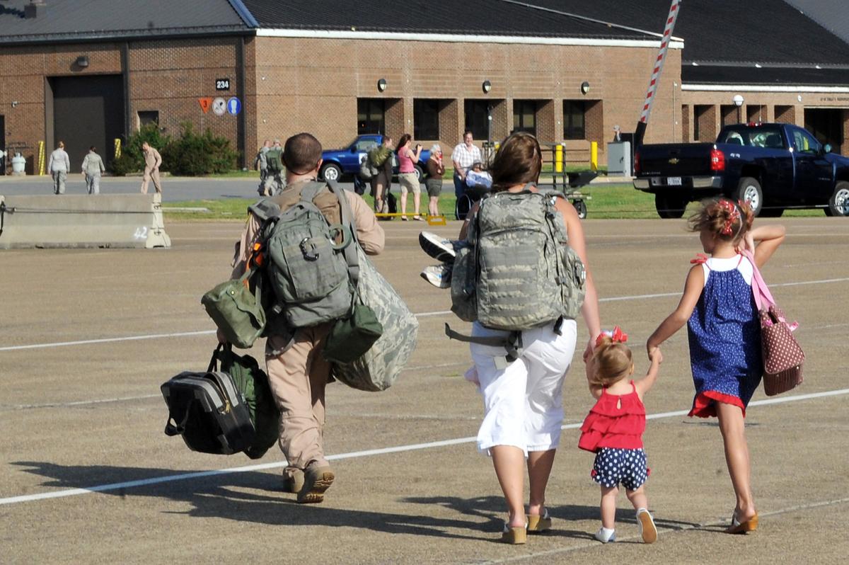 Study Finds 43 Percent of Military Spouses Jobless Versus 25 Percent of Civilians