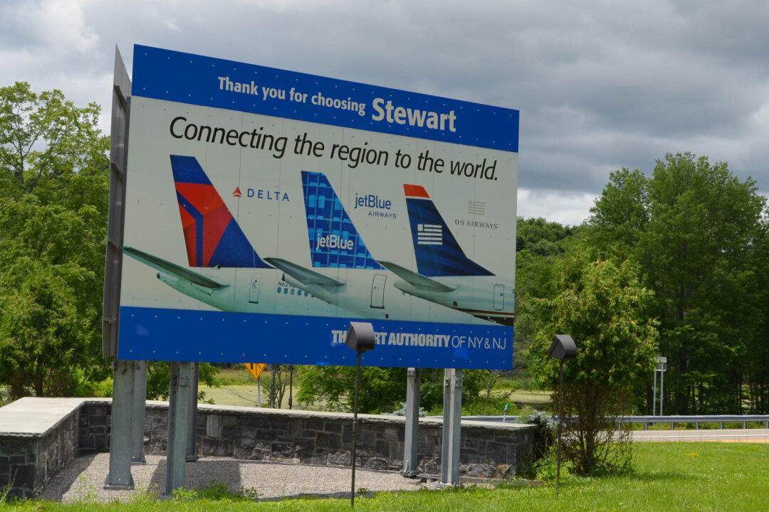 Stewart Airport Awarded $1.7 Million for Runway Rehabilitation